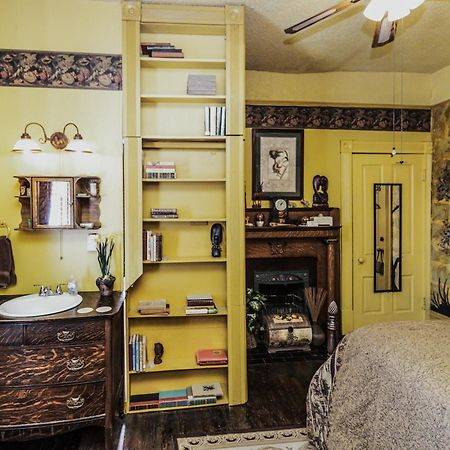 Simmons-Bond Inn Bed & Breakfast Toccoa エクステリア 写真