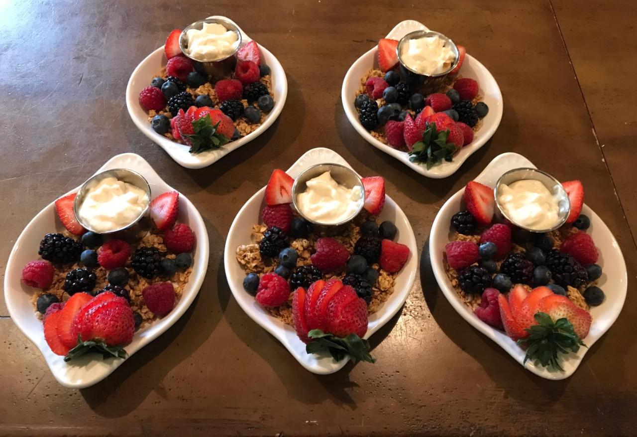 Simmons-Bond Inn Bed & Breakfast Toccoa エクステリア 写真